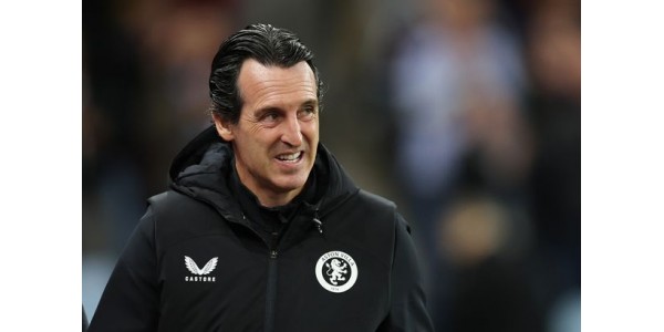 Unai Emery muda completamente a forma do Aston Villa